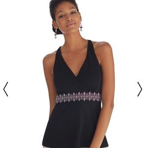 EMBROIDERED WAISTBAND RING BACK TOP